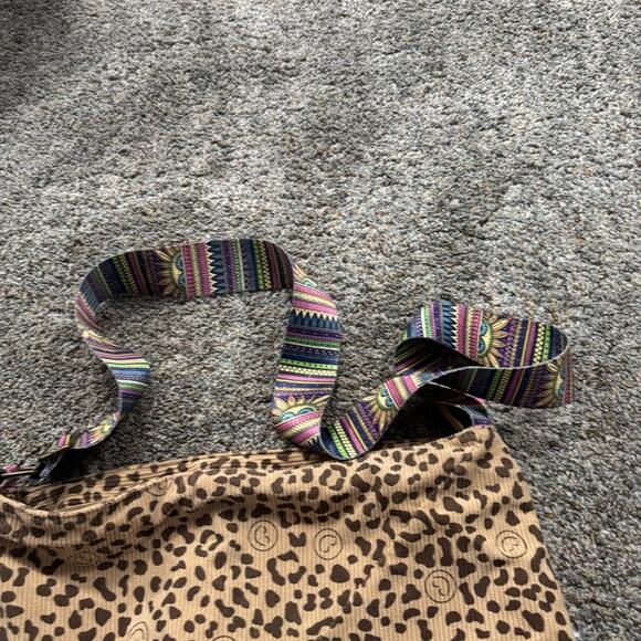 Leopard Print Ribbed Boho Purse Bag w/ Multicolor Straps & Smiley Faces - Picture 4 of 13